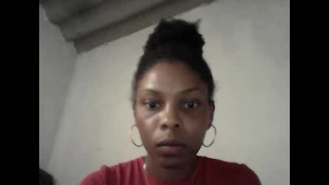 Snapshot of goddess_brenda chatting on March 18, 9:18 pm BRENDA Hello love help me please Independent model online show from March 18, 9:18 pm