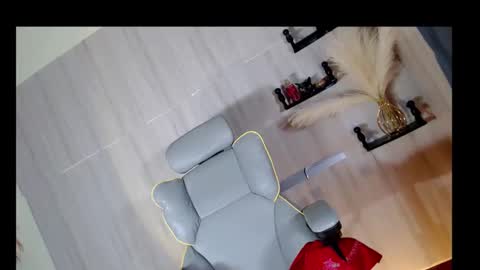 Snapshot of goddess_of_sex18 chatting on February 23, 5:49 am goddess_of_sex18 online show from February 23, 5:49 am