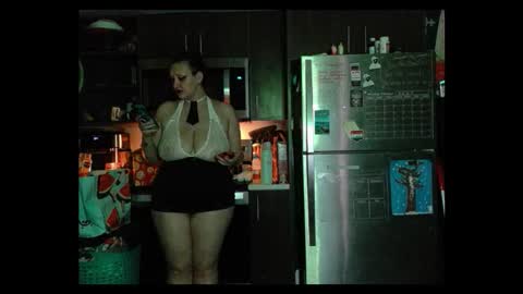 Goddess Reyna online show from January 18, 9:35 am