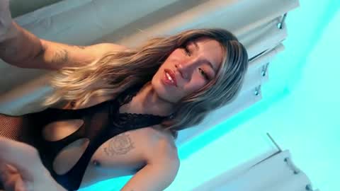 Snapshot of goddess_rica chatting on July 8, 1:37 pm Rica online show from July 8, 1:37 pm