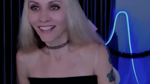 Katarina online show from January 8, 1:24 pm