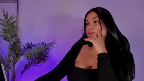 Snapshot of goddess_veronicaaa chatting on May 6, 6:46 pm Miss Veronica - The Supreme online show from May 6, 6:46 pm