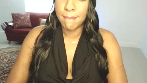 Snapshot of goddess_xandra_xquisite chatting on June 3, 2:33 pm Xandra The Goddess online show from June 3, 2:33 pm