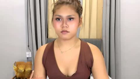 Snapshot of goddessbeyonce chatting on June 2, 4:53 pm goddessbeyonce online show from June 2, 4:53 pm
