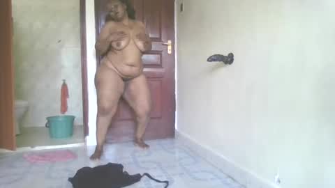 Snapshot of goddessebon chatting on January 15, 11:53 am shasha big online show from January 15, 11:53 am