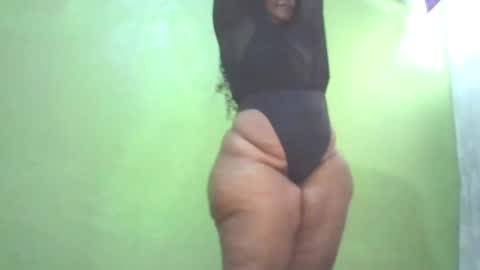 Snapshot of goddessebon chatting on March 6, 9:47 am shasha big online show from March 6, 9:47 am