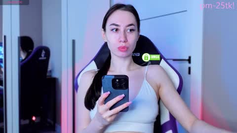 Goddess EmmaBratt princess online show from February 22, 12:04 pm