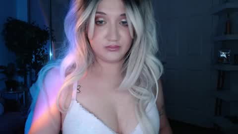 Goddess Emmy online show from March 26, 5:02 am