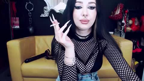 Snapshot of goddessgeorgia chatting on September 9, 2:05 pm Goddess Georgia online show from September 9, 2:05 pm