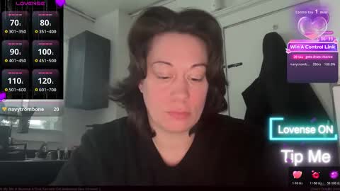 Snapshot of goddessjaylastar chatting on February 17, 9:32 pm GoddessJayla Star online show from February 17, 9:32 pm