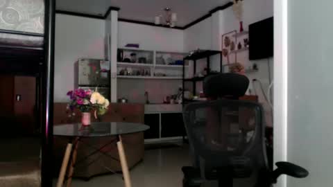 Eva online show from December 16, 2:36 am