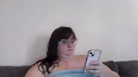 Snapshot of goddesspersephonejane chatting on July 23, 7:56 pm Goddess Persephone Jane online show from July 23, 7:56 pm