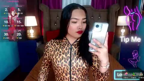 Snapshot of goddessvina7068 chatting on January 19, 10:28 pm goddessvina7068 online show from January 19, 10:28 pm