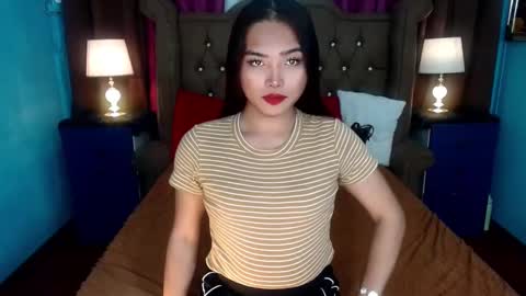 Snapshot of goddessvina7068 chatting on January 26, 10:24 pm goddessvina7068 online show from January 26, 10:24 pm