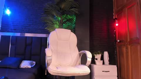 HUAN online show from January 11, 5:41 am