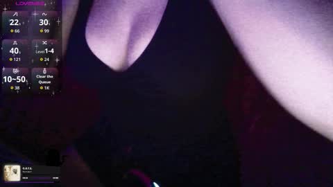 godpphire online show from November 9, 11:25 pm