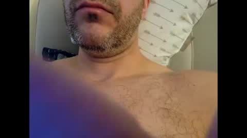 Snapshot of godsmack69 chatting on December 27, 9:32 pm Godsmack69 online show from December 27, 9:32 pm