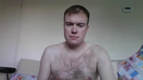 Snapshot of gogo12104 chatting on March 4, 4:20 pm jme online show from March 4, 4:20 pm