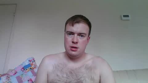 Snapshot of gogo12104 chatting on March 10, 3:20 pm jme online show from March 10, 3:20 pm