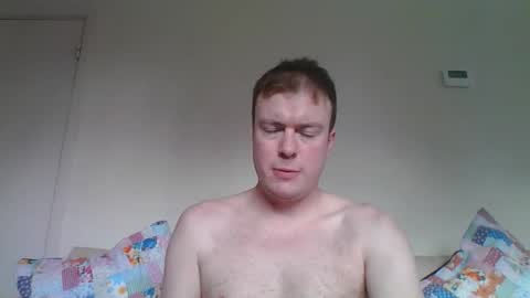 Snapshot of gogo12104 chatting on January 17, 2:22 pm jme online show from January 17, 2:22 pm