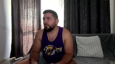 gold_alpha_boy online show from November 2, 9:00 am