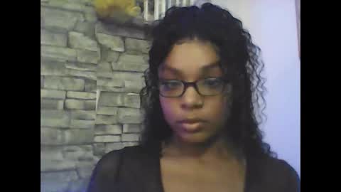Snapshot of goldamethyst98 chatting on September 9, 2:33 am Amethyst online show from September 9, 2:33 am