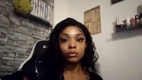 Snapshot of goldamethyst98 chatting on October 9, 3:48 am Amethyst online show from October 9, 3:48 am