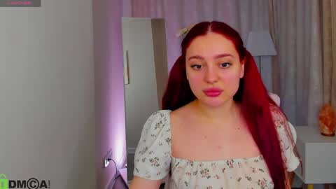 Snapshot of goldapple_ chatting on April 11, 1:21 am goldapple online show from April 11, 1:21 am