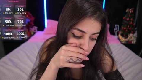 GoldBabyS online show from January 8, 5:15 pm