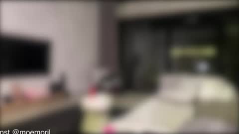 Aline meow   online show from March 7, 2:25 pm