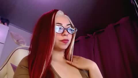 Snapshot of golden_gingerkitty chatting on September 25, 1:31 am golden_gingerkitty online show from September 25, 1:31 am
