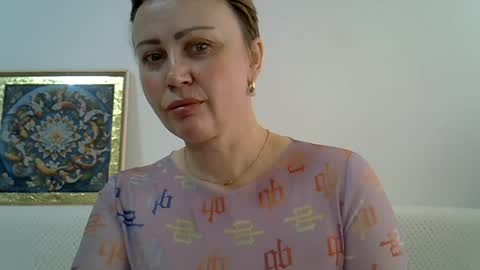 Snapshot of golden_kessie chatting on June 19, 6:51 am golden_kessie online show from June 19, 6:51 am