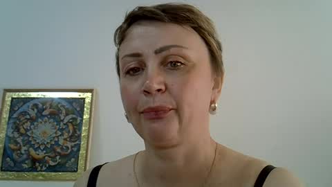 Snapshot of golden_kessie chatting on June 23, 6:22 am golden_kessie online show from June 23, 6:22 am