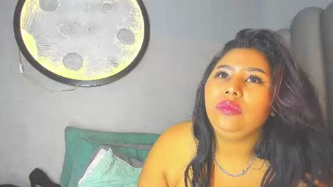 GoldenKiss  online show from July 4, 4:24 pm