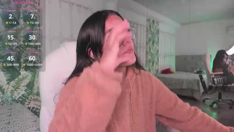 Snapshot of golden_muse chatting on February 23, 12:24 pm golden_muse online show from February 23, 12:24 pm