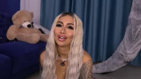 GoldenAmberX online show from October 27, 6:28 am