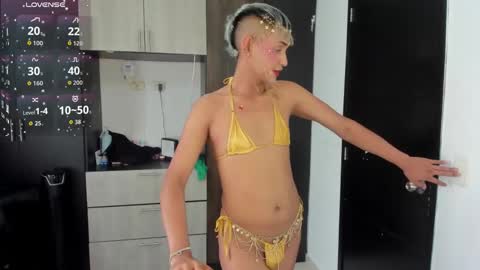 goldenangels1 online show from March 12, 6:58 pm