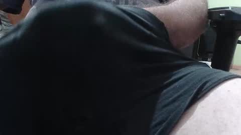 Snapshot of goldenboy_69_69 chatting on December 22, 11:13 pm GoldenBoy69 online show from December 22, 11:13 pm