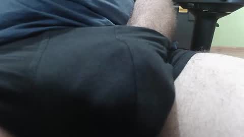 Snapshot of goldenboy_69_69 chatting on June 29, 4:18 pm GoldenBoy69 online show from June 29, 4:18 pm