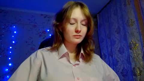 Snapshot of goldendriere chatting on January 15, 4:55 pm Marie online show from January 15, 4:55 pm