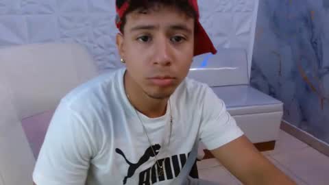 Snapshot of goldenjyj chatting on April 15, 3:19 pm Jeff and Sebas online show from April 15, 3:19 pm