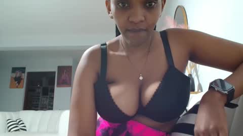 goldenmusexo online show from April 13, 12:05 am