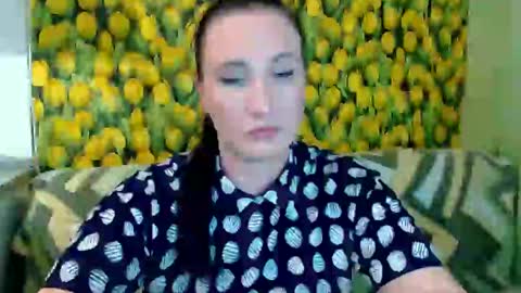 goldmoonn online show from March 2, 12:54 pm