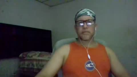 golons17 online show from April 26, 6:11 am