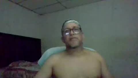 golons17 online show from April 29, 5:11 am