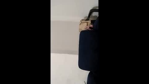 Snapshot of gonul_aslanbey chatting on December 9, 8:55 am gonul aslanbey online show from December 9, 8:55 am