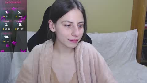 Elizabeth Effie online show from December 24, 6:28 pm