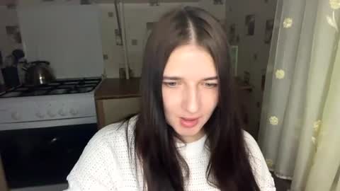 Snapshot of good_girl_24 chatting on June 11, 10:19 pm good_girl_24 online show from June 11, 10:19 pm