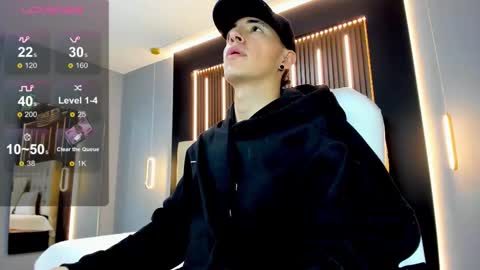 Snapshot of good_sheep chatting on February 8, 3:32 am good_sheep online show from February 8, 3:32 am