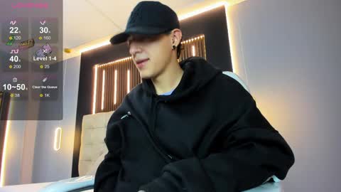 Snapshot of good_sheep chatting on April 11, 3:55 am good_sheep online show from April 11, 3:55 am